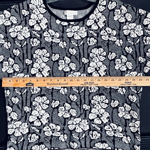 Cynthia Rowley Floral Jacquard Dolman Sleeve Knit Top Black White Medium - Picture 7 of 7